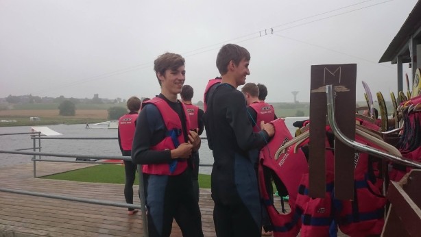 Sint-Martinus den XIIde - Kamp Bourseigne-Neuve JIN